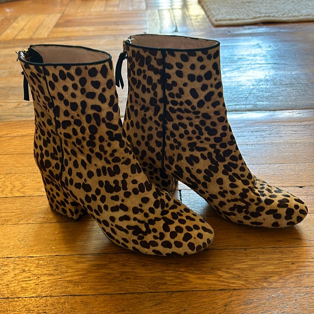 J crew calf hair size 7 heeled booties leopard print!